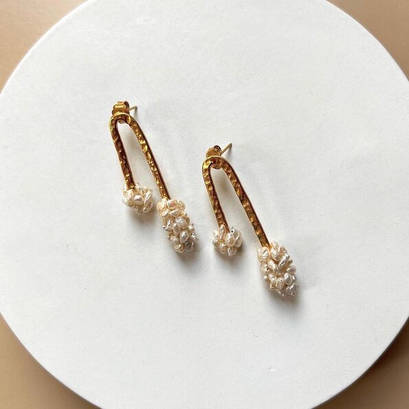 Lustrous Lines Pearls